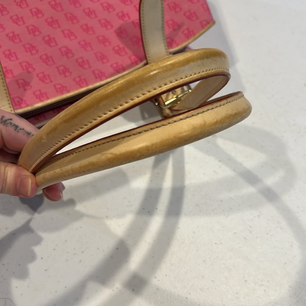 #15. Vintage Dooney & Bourke Pink and Tan bag - Picture 7 of 15
